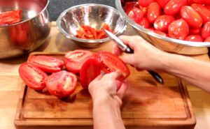 passata, tomato, chopping